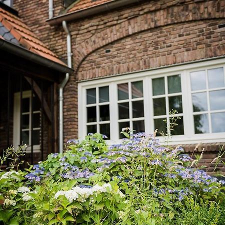 Aan De Molenberg Bed & Breakfast Broekhuizen  Екстериор снимка